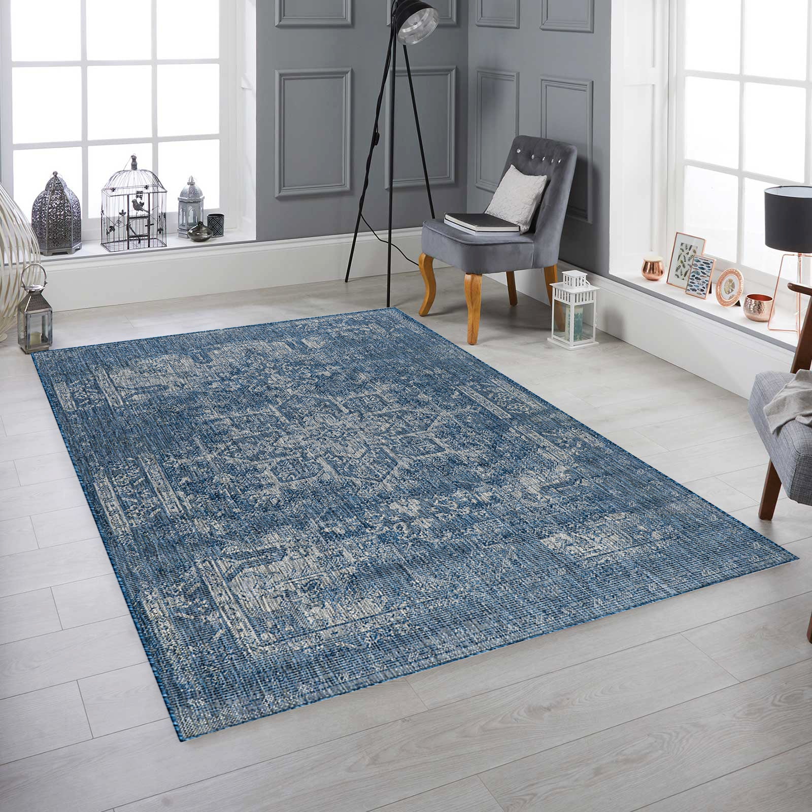 Revere Transitional Navy Blue Azure Distressed Indoor/Outdoor Rug