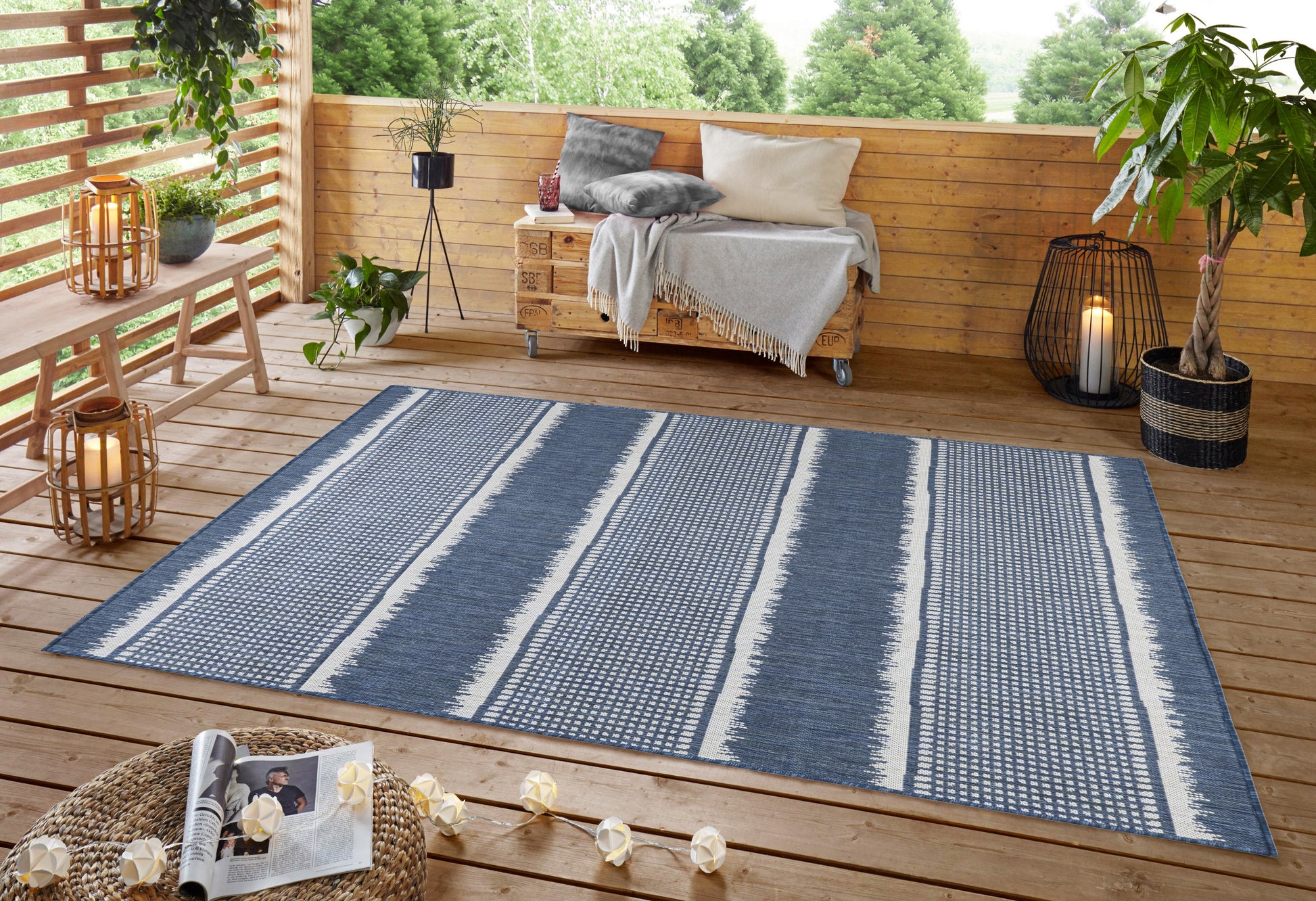 Revere Blue White Stripes Distressed Indoor/Outdoor Patio Rug